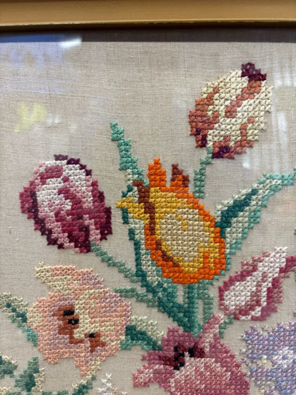 Vintage Hand Crafted Gold Frame Floral Needlepoint Tulips and Lilac - Picture 5 of 11